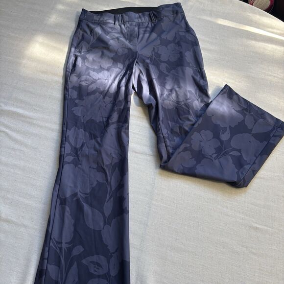 Spanx Blue Floral Sunshine Kick Flare Pants UPF Activewear - Size S - Picture 1 of 8